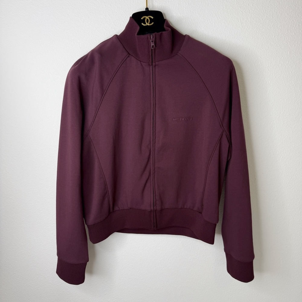 NWT NIKE X SKIMS CURRANT MATTE TRICOT TRACK CROPPED JACKET WOMEN MEDIUM
